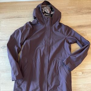 Lululemon Rain Haven Jacket- Size 8